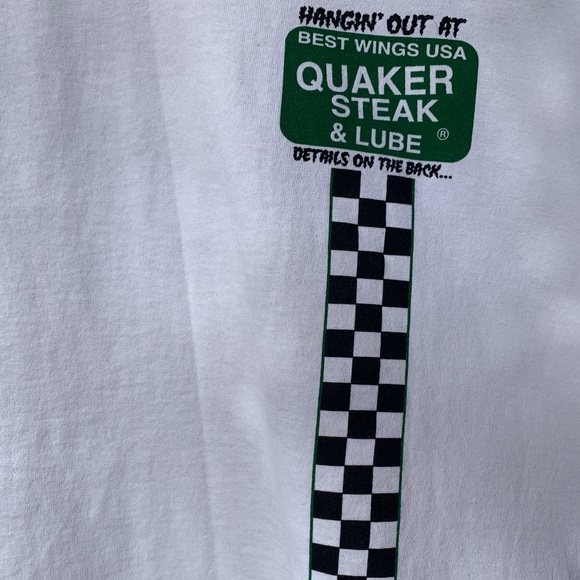 Vintage gildan tee - Picture 3 of 7